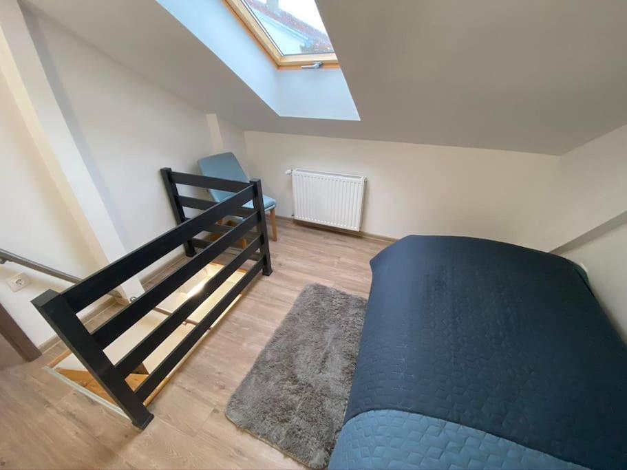 4you: Urban Dreams Apartment