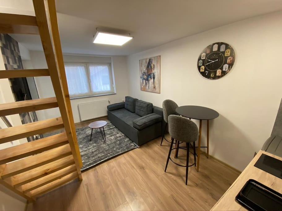 4you: Urban Dreams Apartman